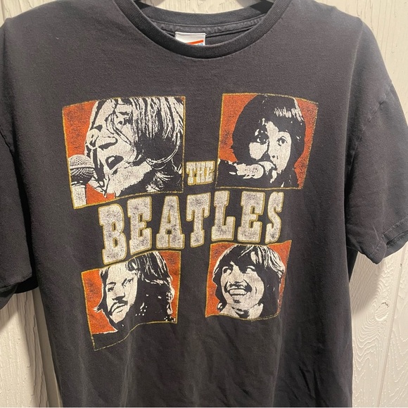 VTG The Beatles T Shirt - Junk Food Tees - Picture 2 of 4